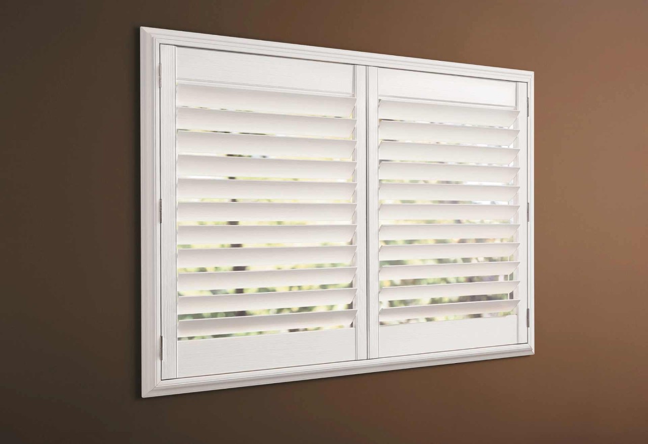 Hunter Douglas Heritance® Wood shutters near Jupiter, FL